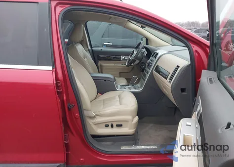 2010 Lincoln Mkx z USA, uszkodzony, nr VIN 2LMDJ6JC2ABJ03088